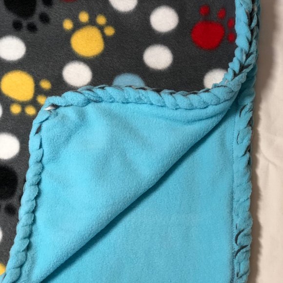 Small Dog or Cat Blanket Throw for shopping cart soft handmade braided edge blue - Picture 7 of 7